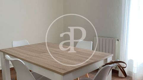 Foto 3 de Piso de alquiler en Carrer de Sant Vicent Mártir, La Creu Coberta, Valencia Capital