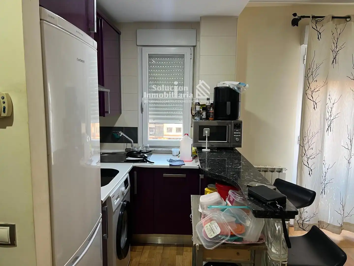 Cuina de Apartament en venda en Salamanca amb Calefacció, Terrassa i Moblat