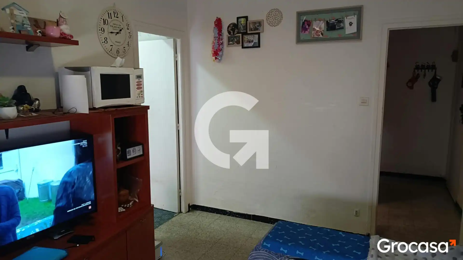 Bedroom of Flat for sale in Mataró  with Oven, Washing machine and TV