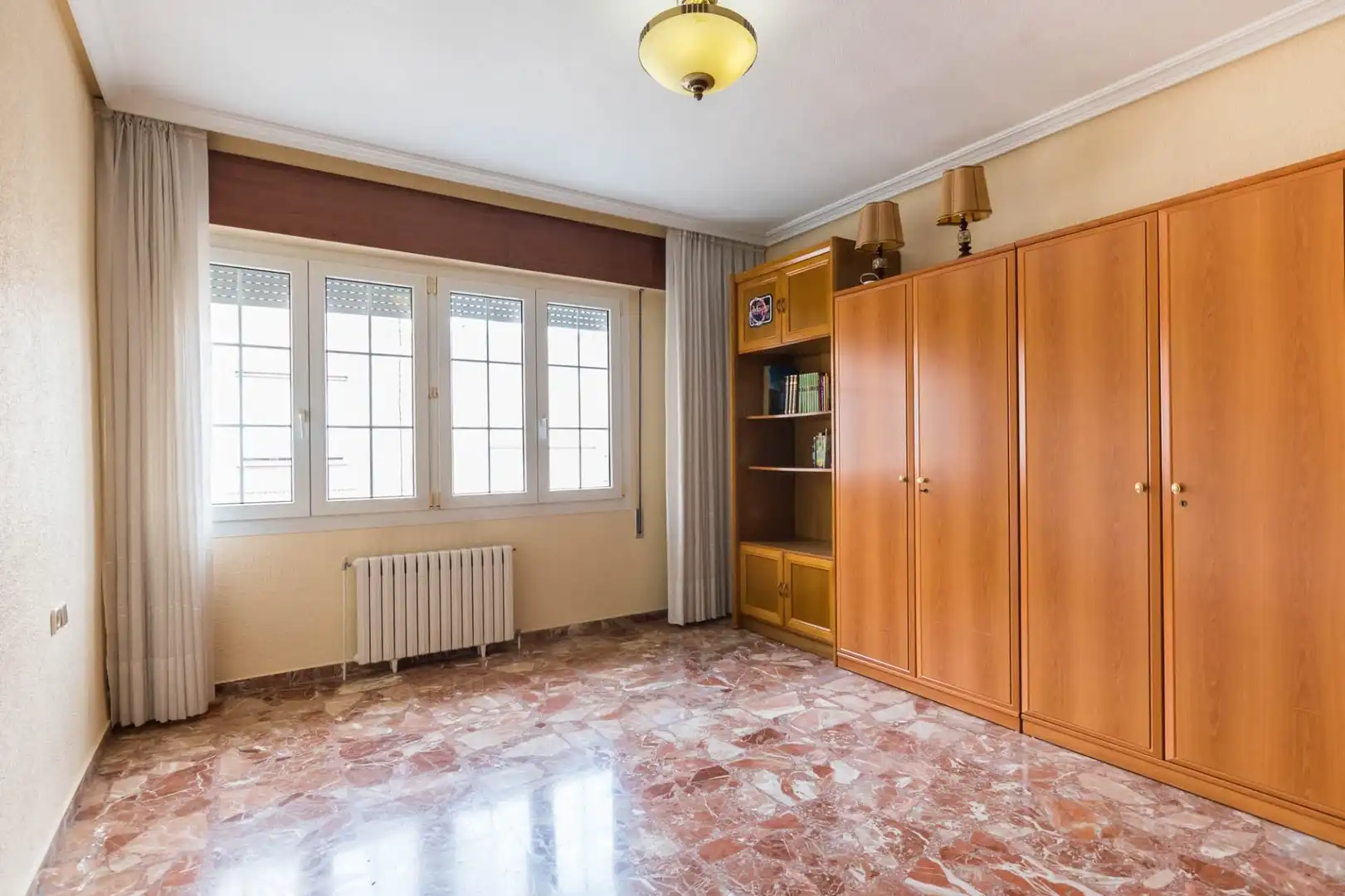 Dormitori de Casa o xalet en venda en Alcantarilla amb Aire condicionat, Calefacció i Terrassa