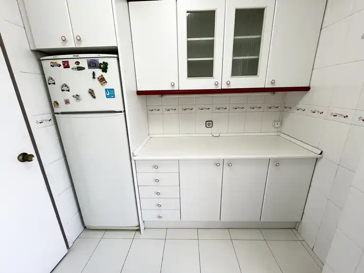 Kitchen of Flat for rent in Madrid  with Air Conditioner, Heating and Parquet flooring