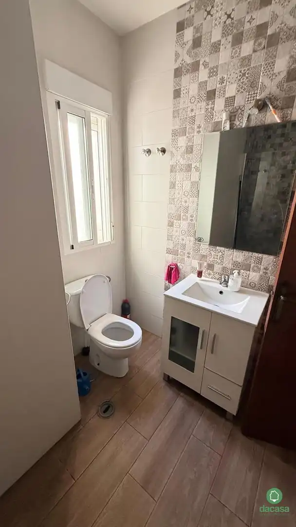 Baño de Piso en venta en Trigueros con Aire acondicionado, Terraza y Balcón