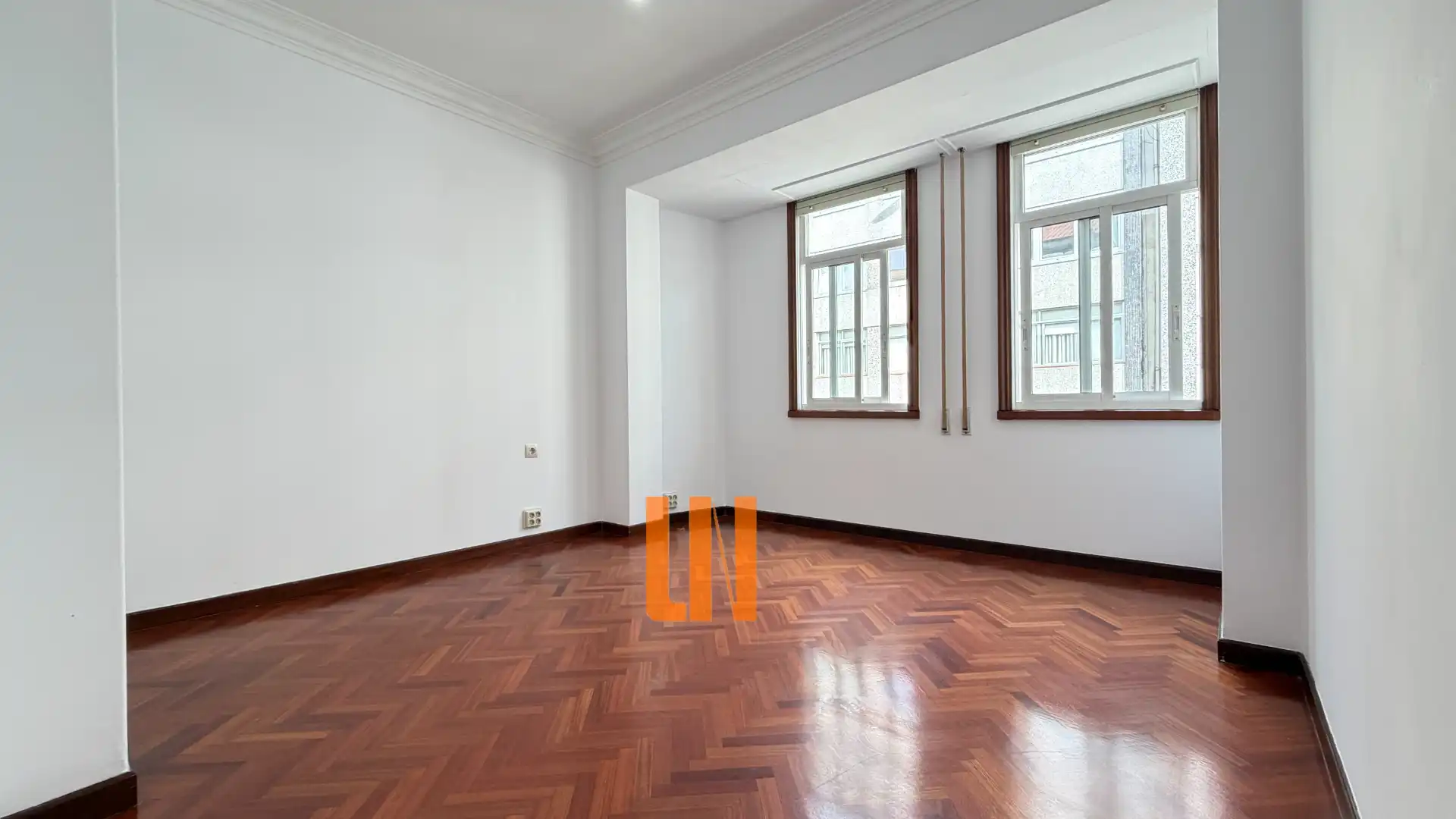 Piso en venta en A Coruña Capital  con Horno