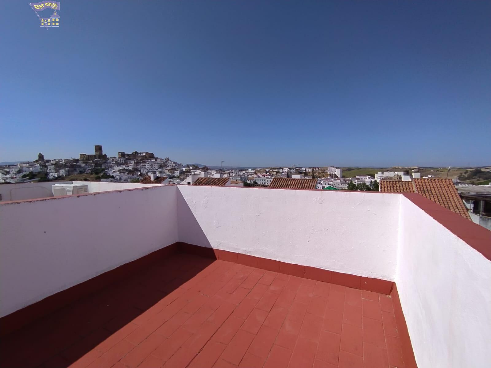 Terrassa de Casa adosada en venda en Arcos de la Frontera amb Aire condicionat, Terrassa i Balcó