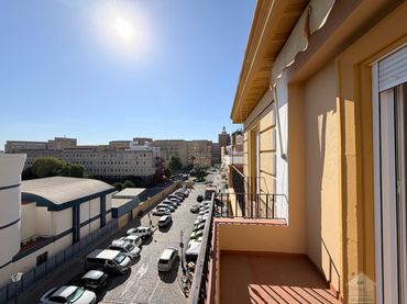 Flat with lift to rent in Sur