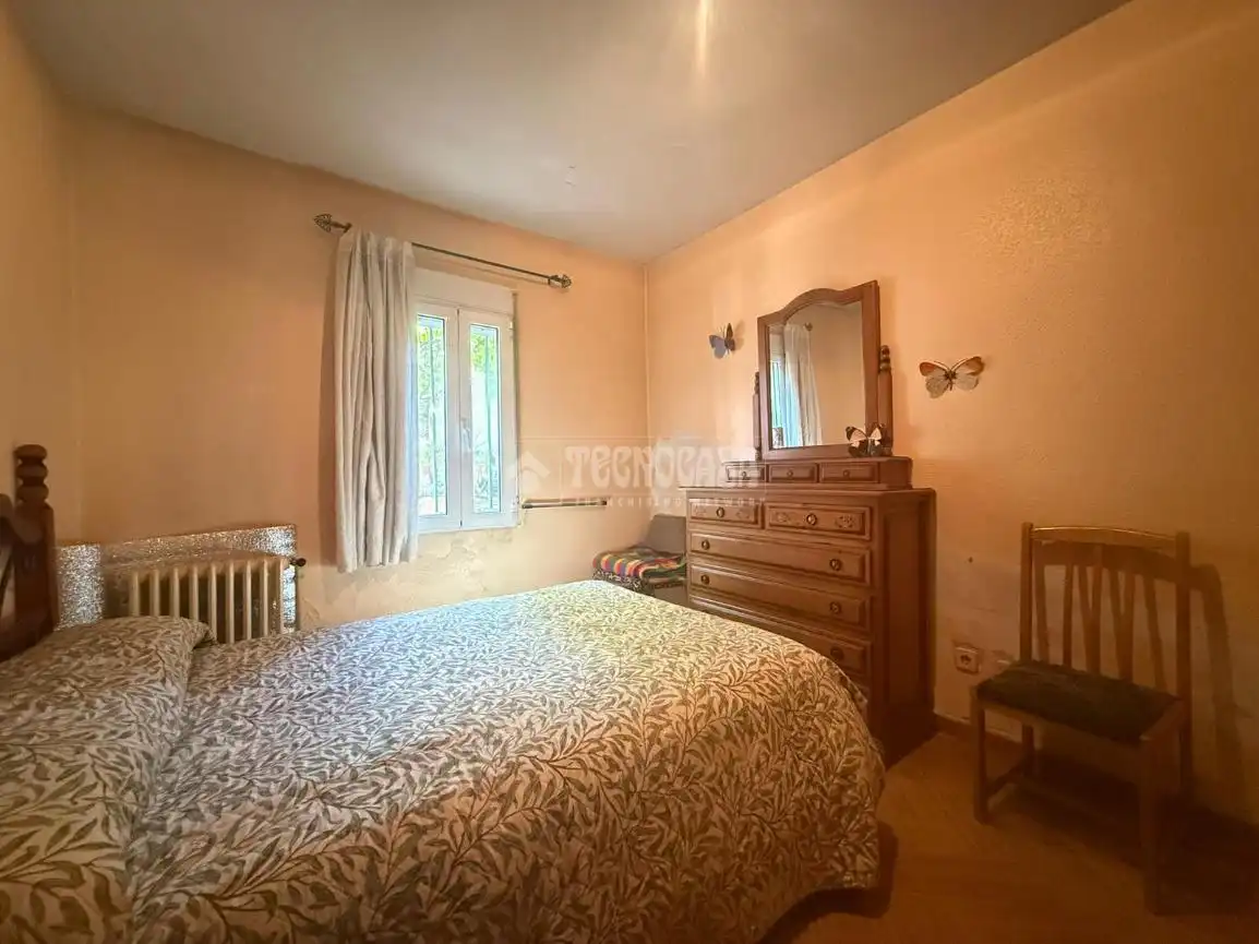 Bedroom of Houses for sale in Madrid  with Heating and Terrace