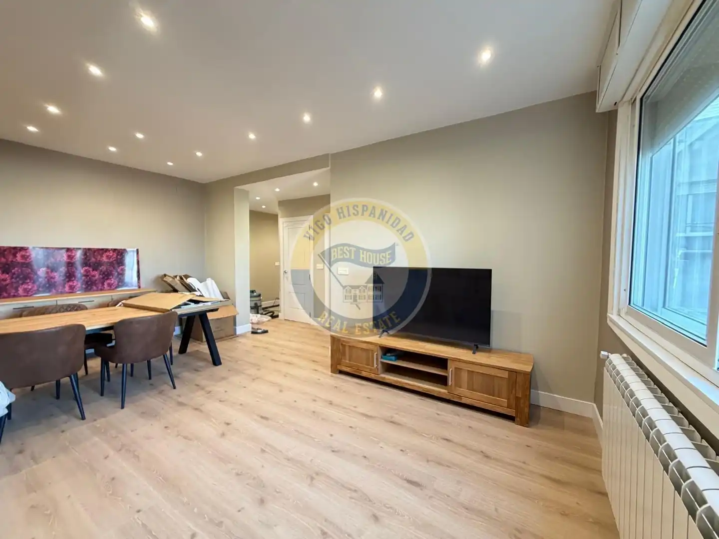 Piso de alquiler en Vigo  con Calefacción, Parquet y Amueblado