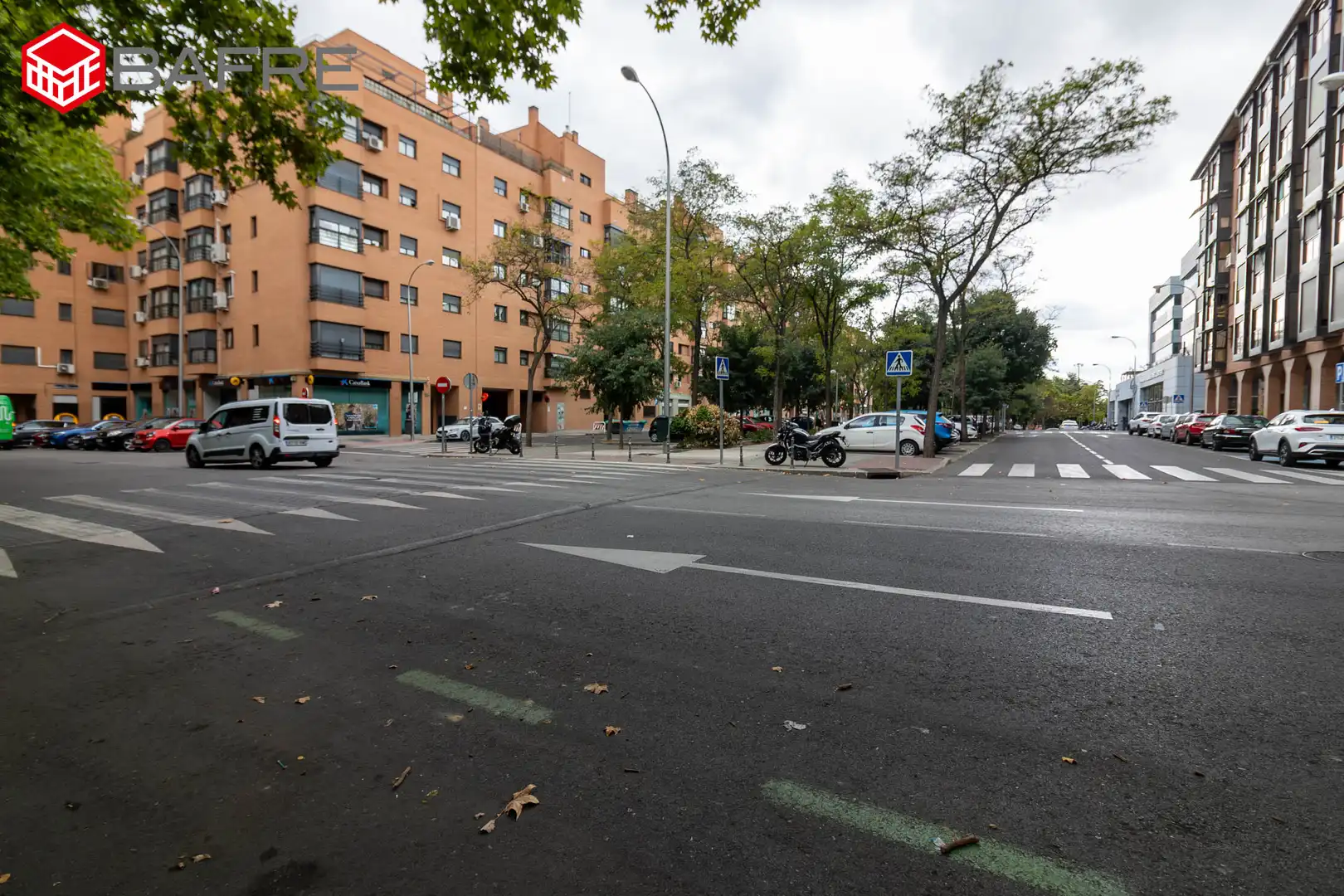 Geschaftsraum zur Miete in Calle de Juan de Mariana, Delicias