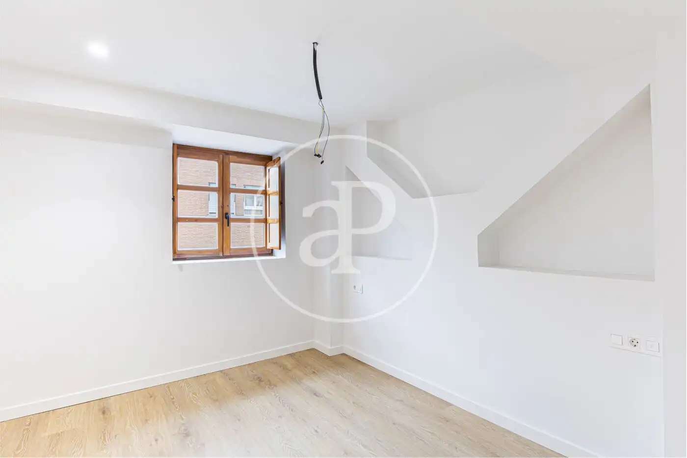 Ático en venta en Valencia con Aire acondicionado, Calefacción y Terraza