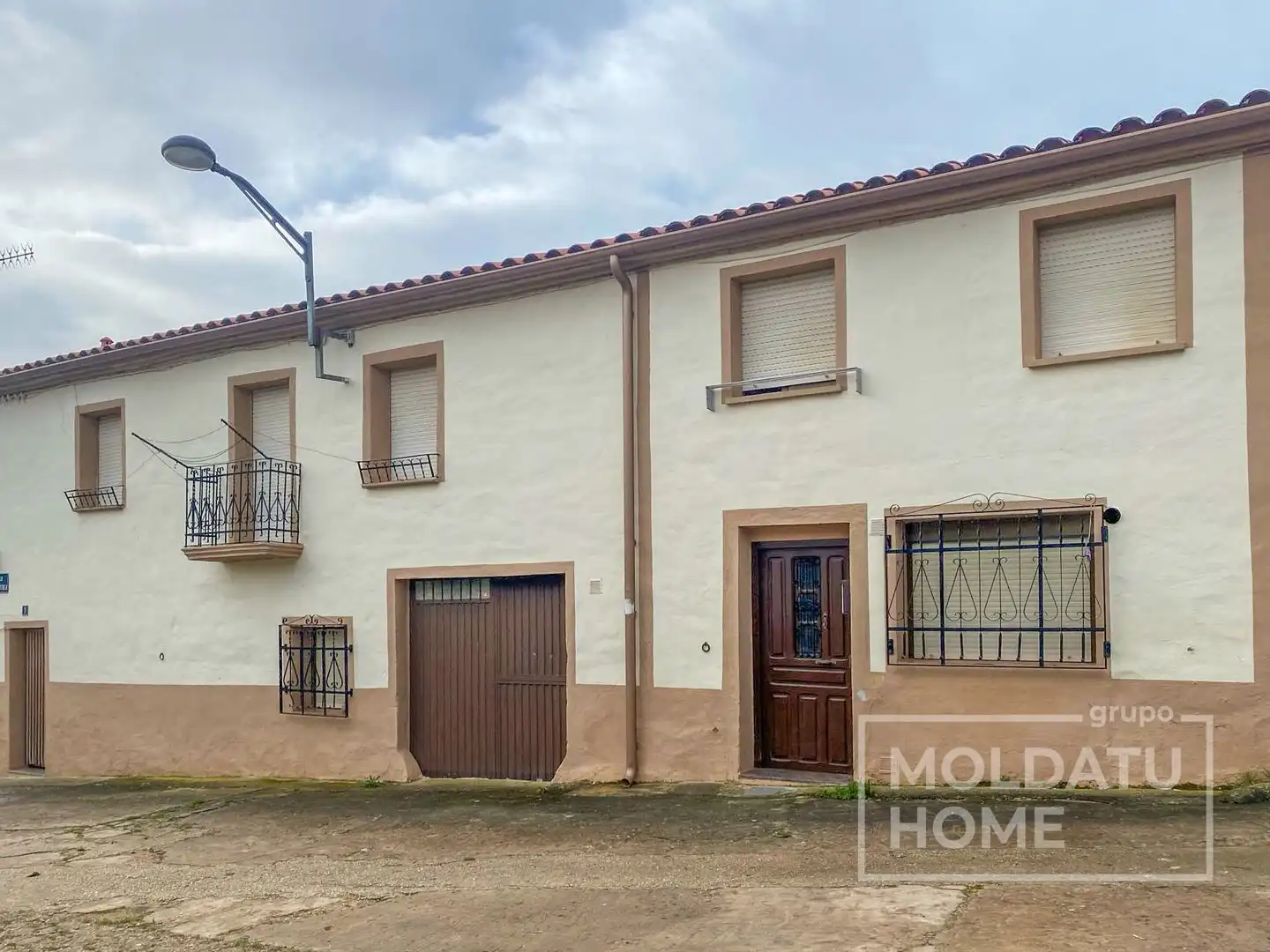Vista exterior de Casa o xalet en venda en Desojo amb Calefacció i Traster