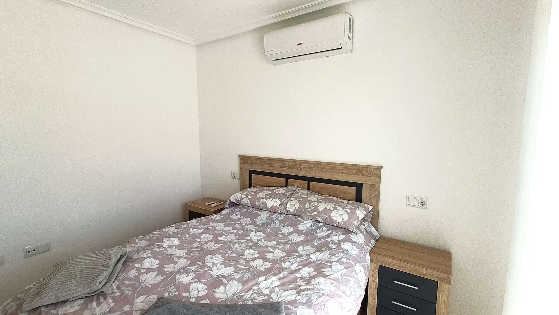 Habitación de Apartamento en venta en Algorfa con Balcón