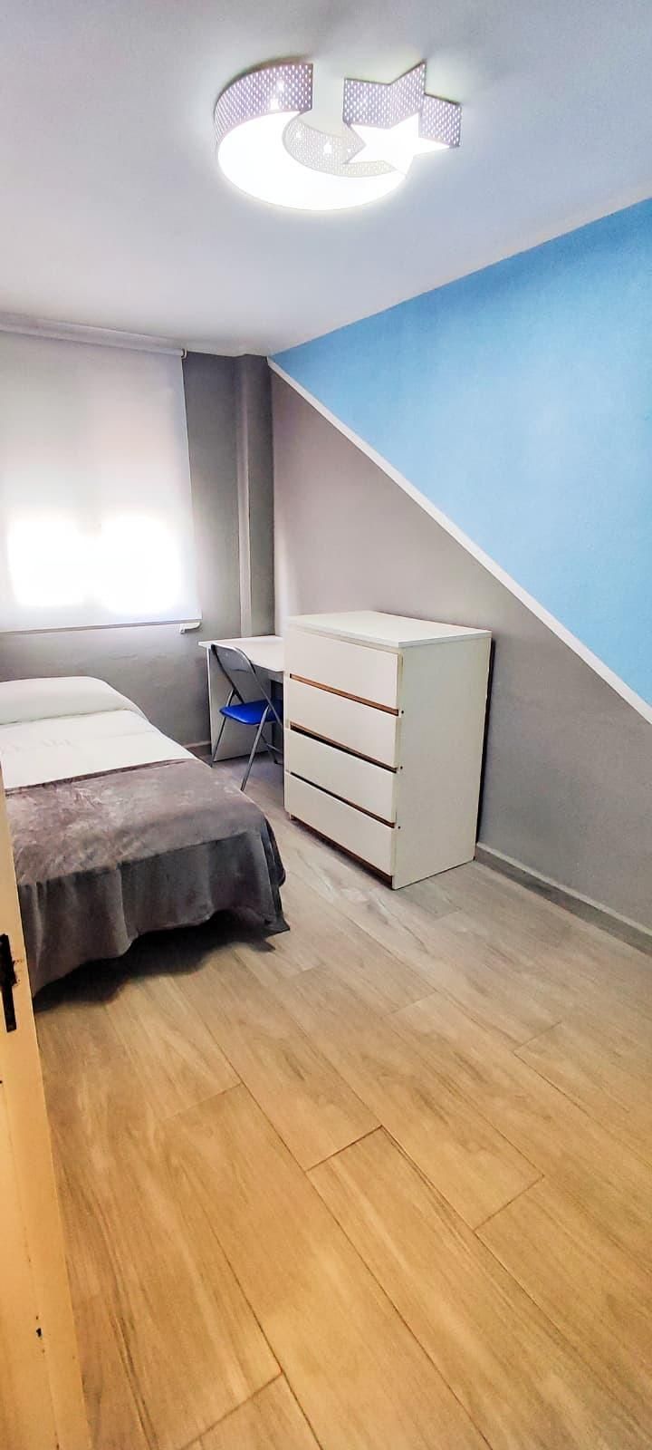 Flat for share in La Hispanidad - Verdeluz