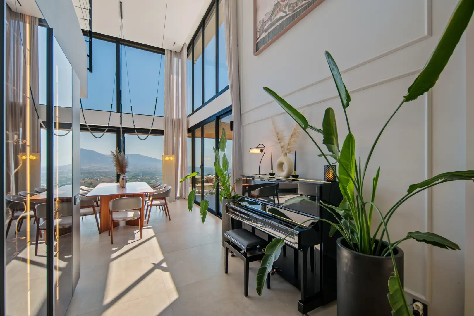Living room of Houses for sale in Marbella  with Air Conditioner, Private garden and Terrace