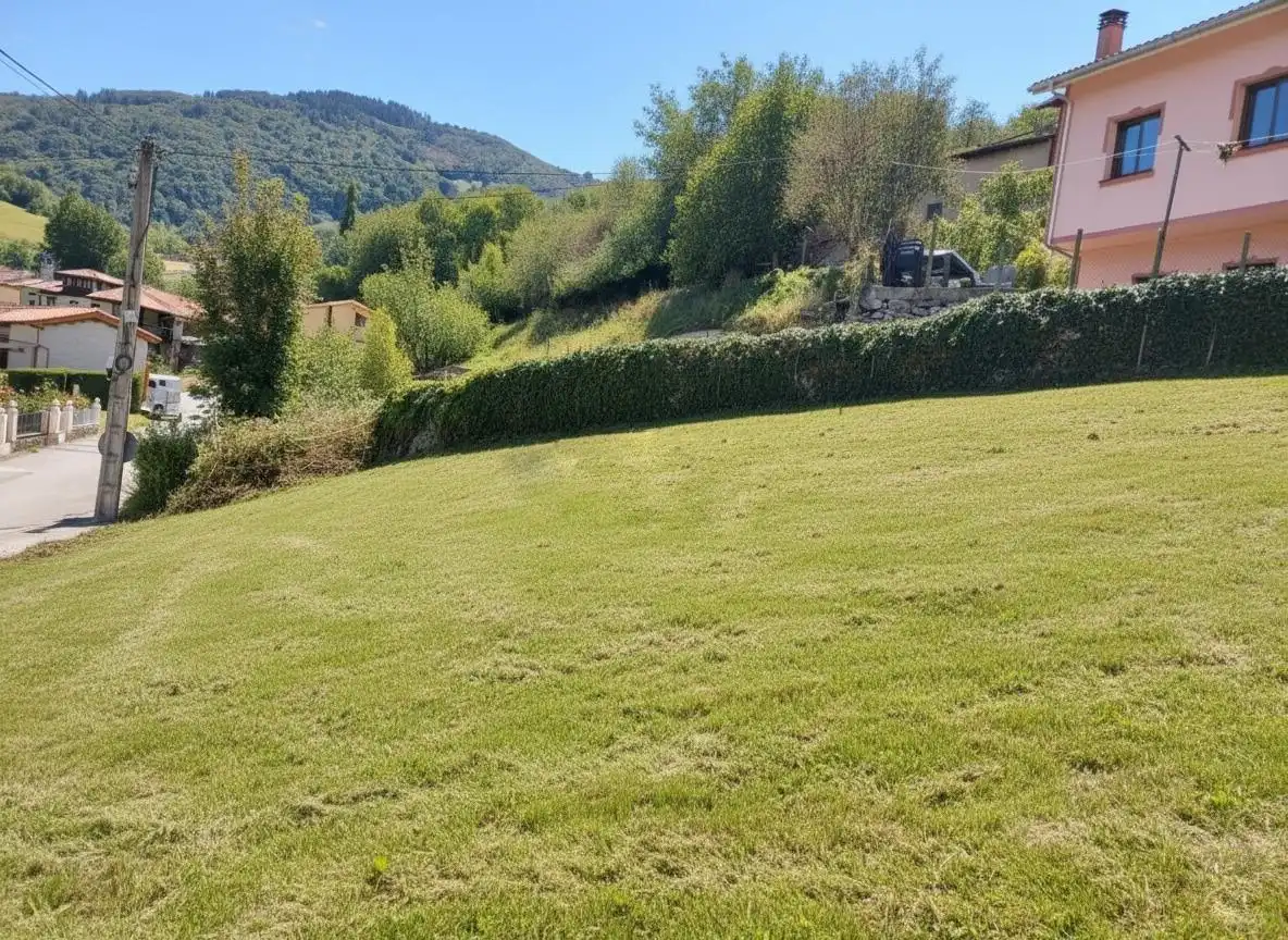 Residential zum Verkauf in Aller
