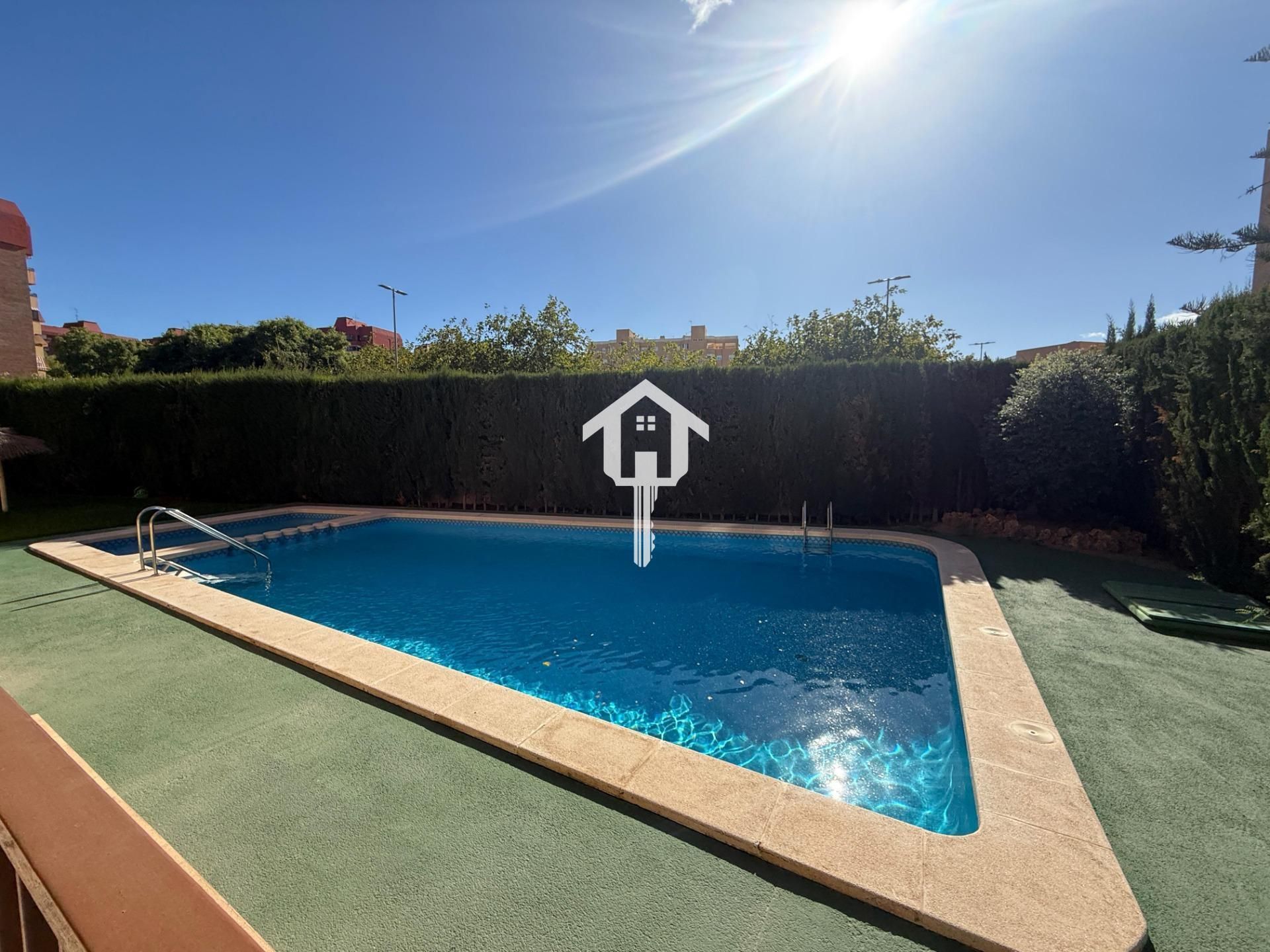 Swimming pool of Flat for sale in Alicante / Alacant  with Terrace, Balcony and Community pool