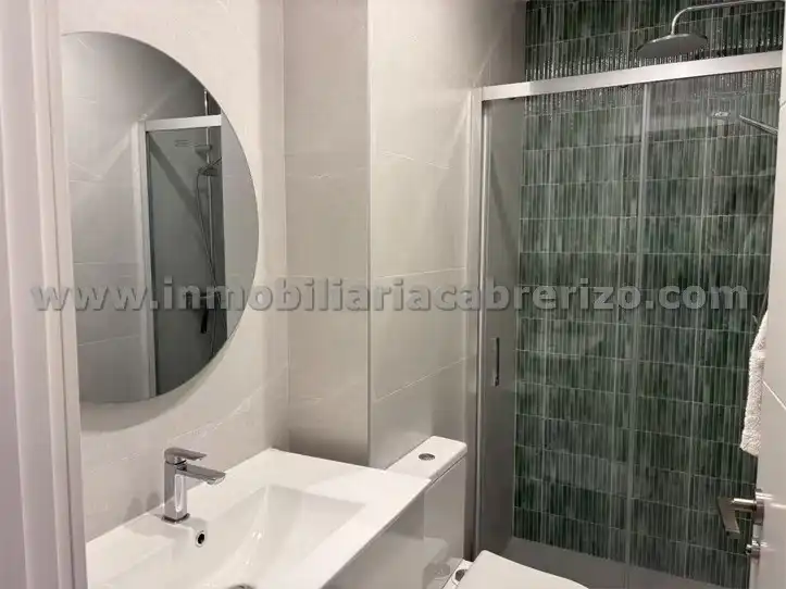 Baño de Dúplex en venta en  Logroño con Aire acondicionado, Calefacción y Parquet