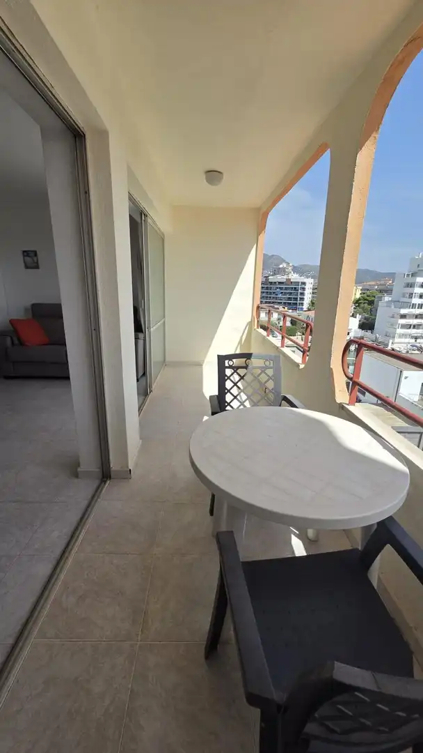 Apartment with terrace for sale in Carrer Carrer Punta del Ponent, imagen 2