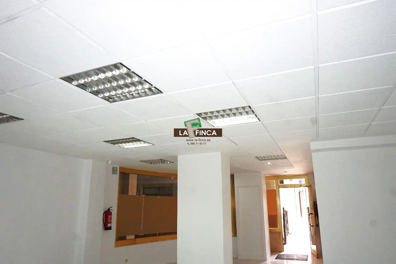 Local en venta en Oviedo 