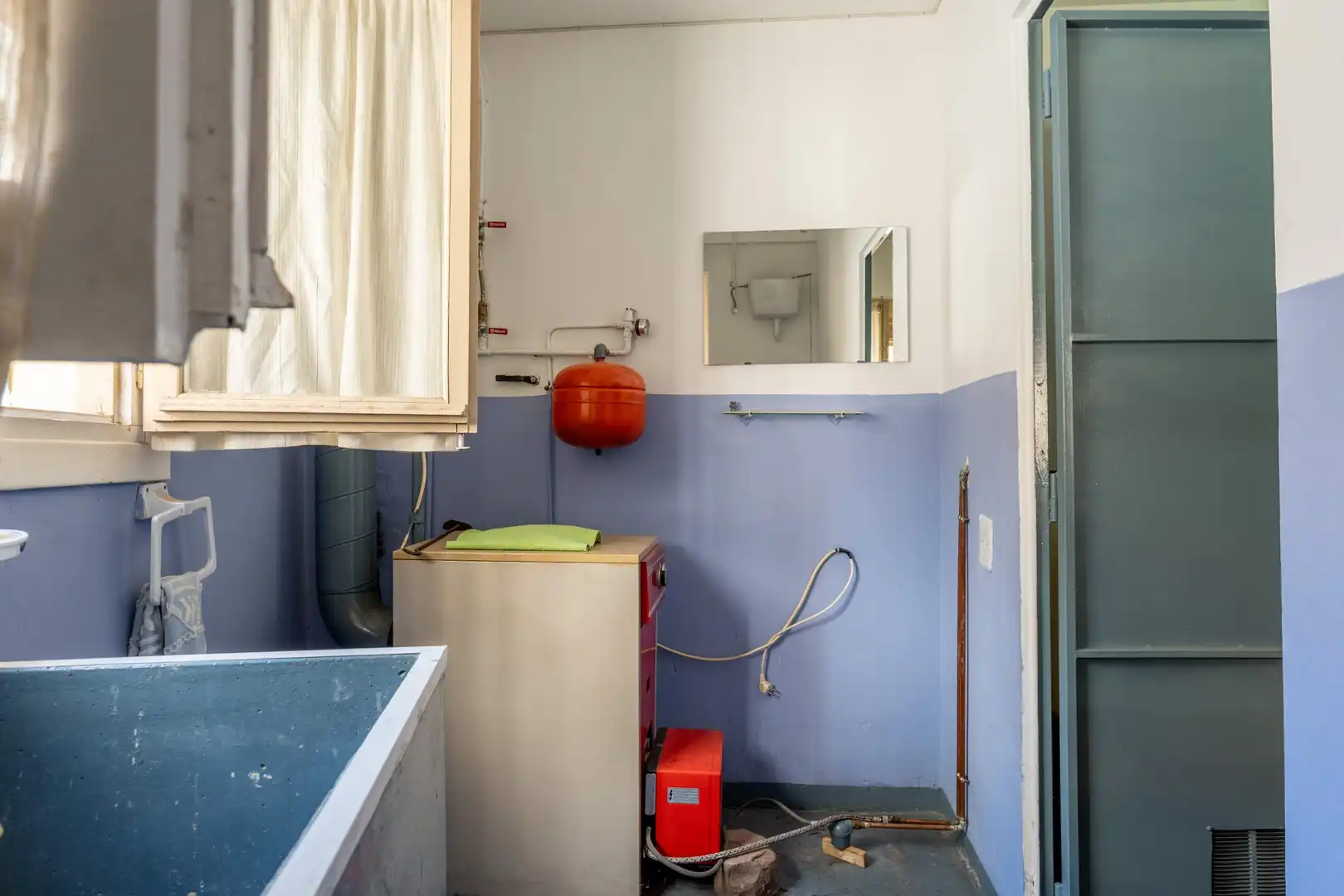 Baño de Casa o chalet en venta en Almonacid de la Sierra con Calefacción y Amueblado