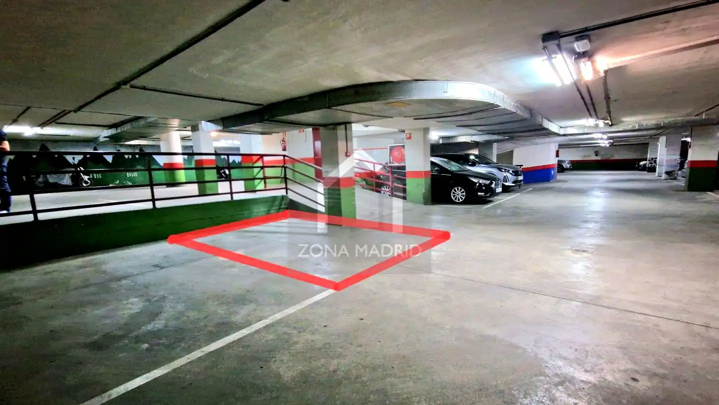 Parking for sale in De La Infanta Mercedes, imagen 3
