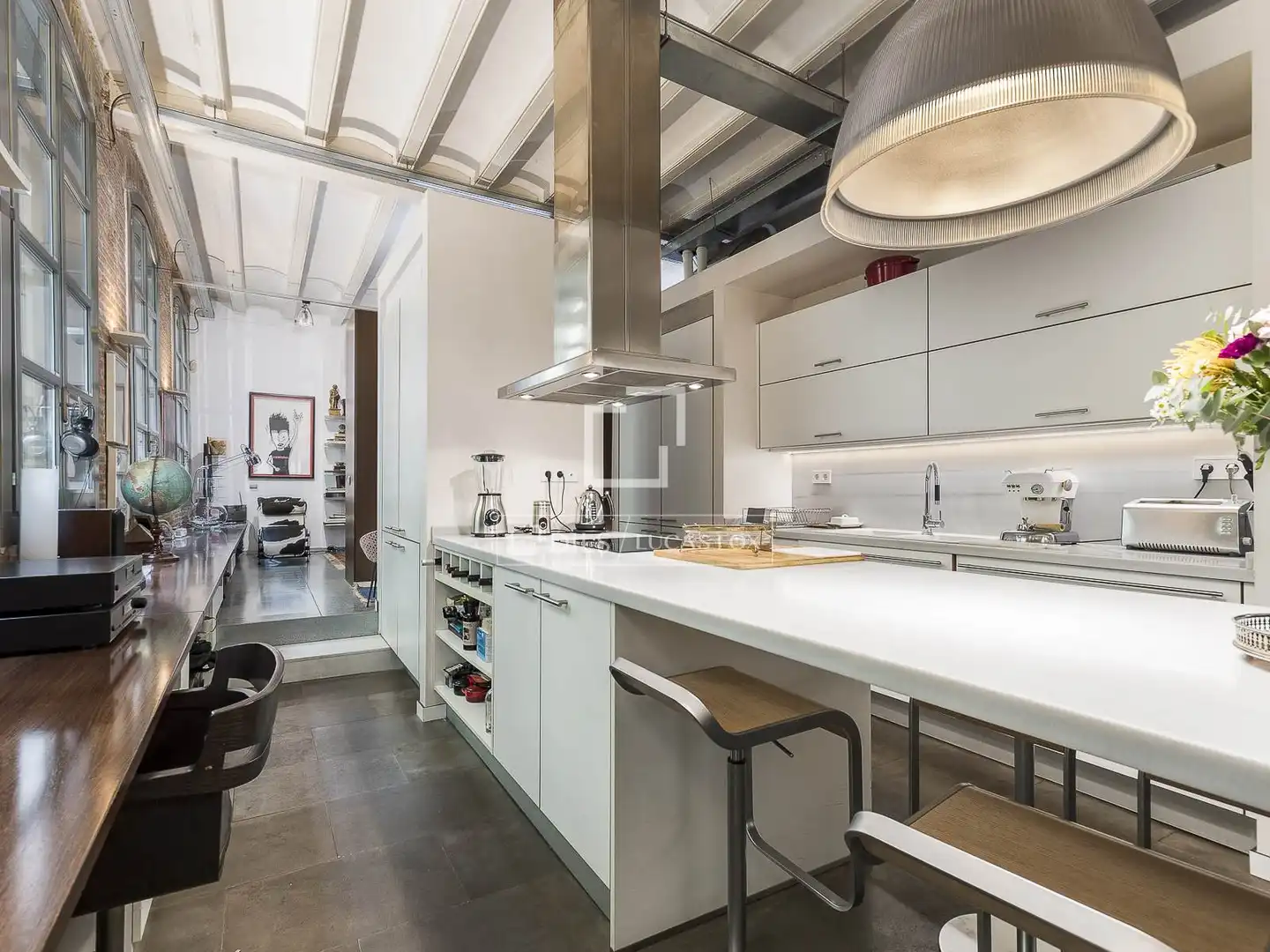 Cocina de Piso en venta en Barcelona con Calefacción y Trastero