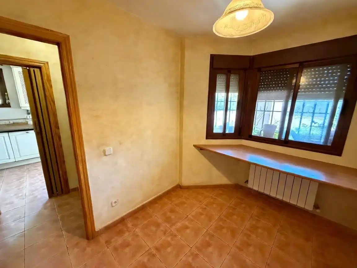 Detached house with pool for sale in Pioz, imagen 5