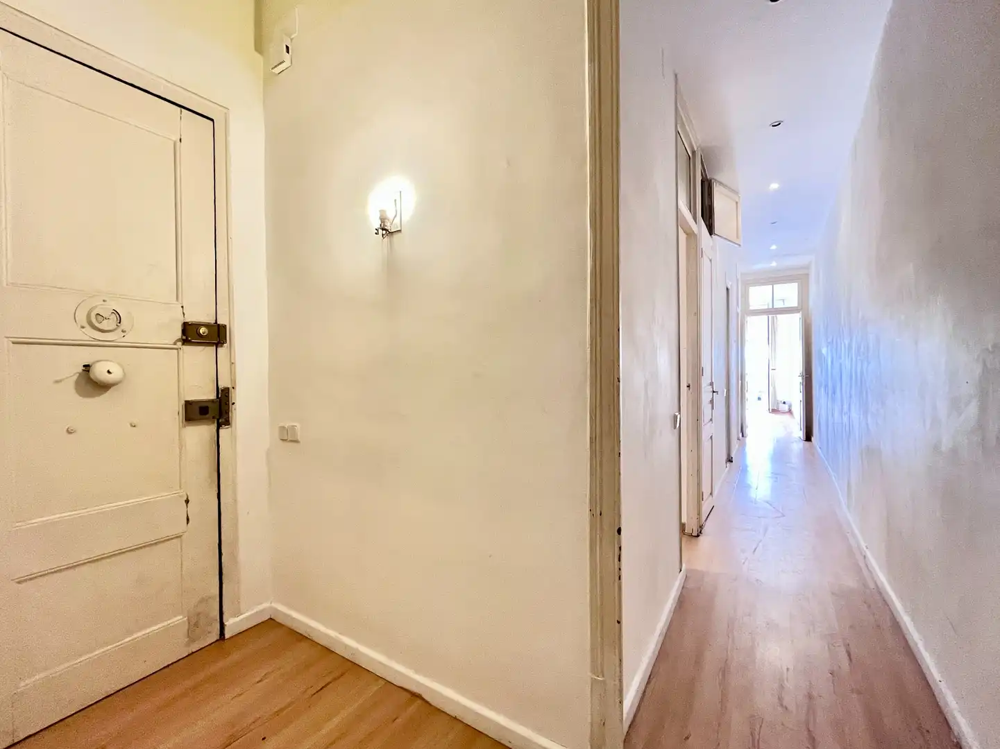 Flat for sale in Barcelona  with Parquet flooring, Oven and Balcony
