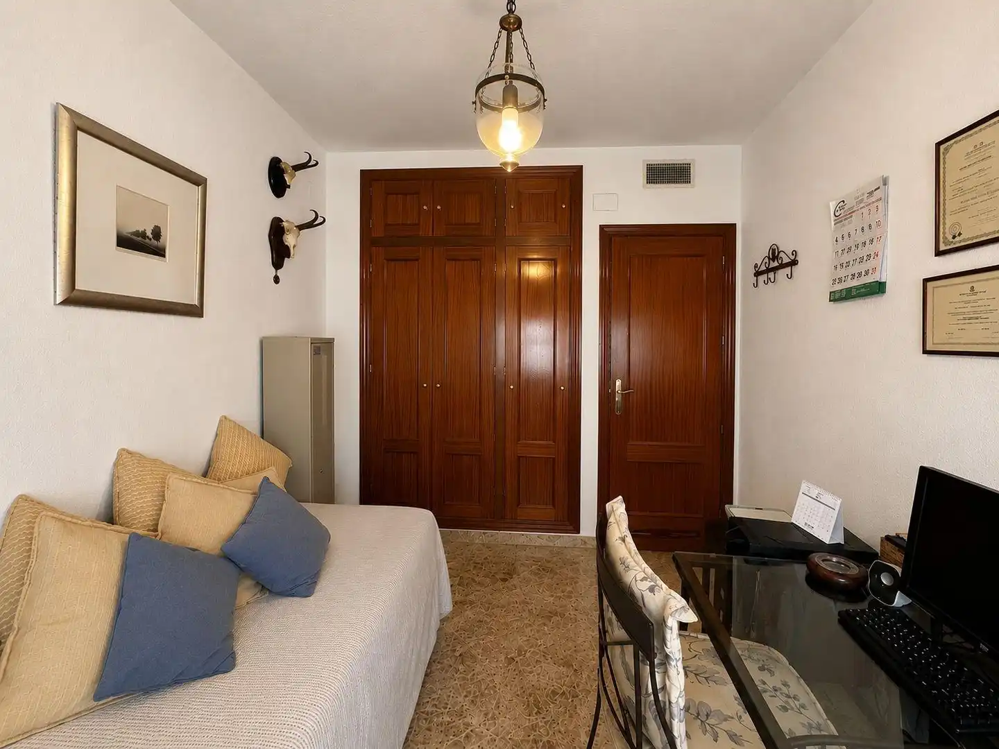 Bedroom of Flat for sale in Córdoba  with Air Conditioner, Heating and Terrace