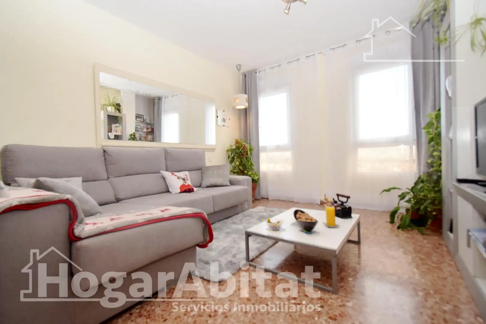 Living room of Flat for sale in Paterna  with Heating