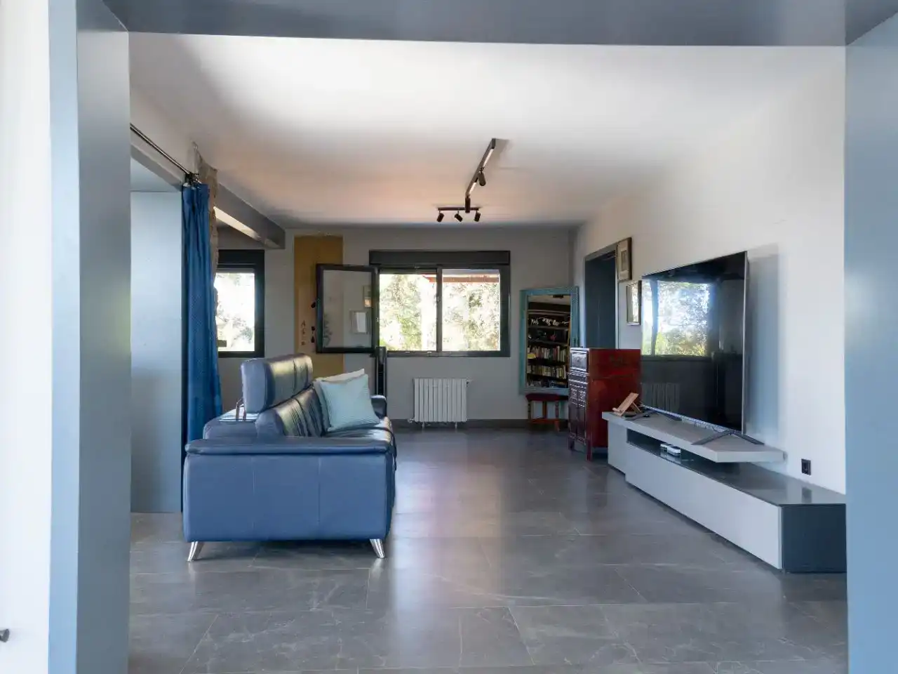 Sala d'estar de Casa o xalet en venda en Chapinería, Madrid