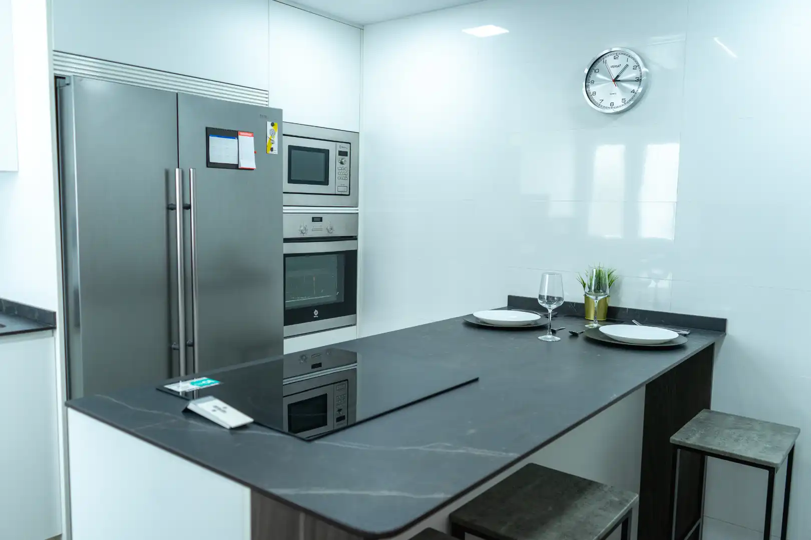 Kitchen of Flat for share in Zaragoza  with Air Conditioner, Heating and Private garden