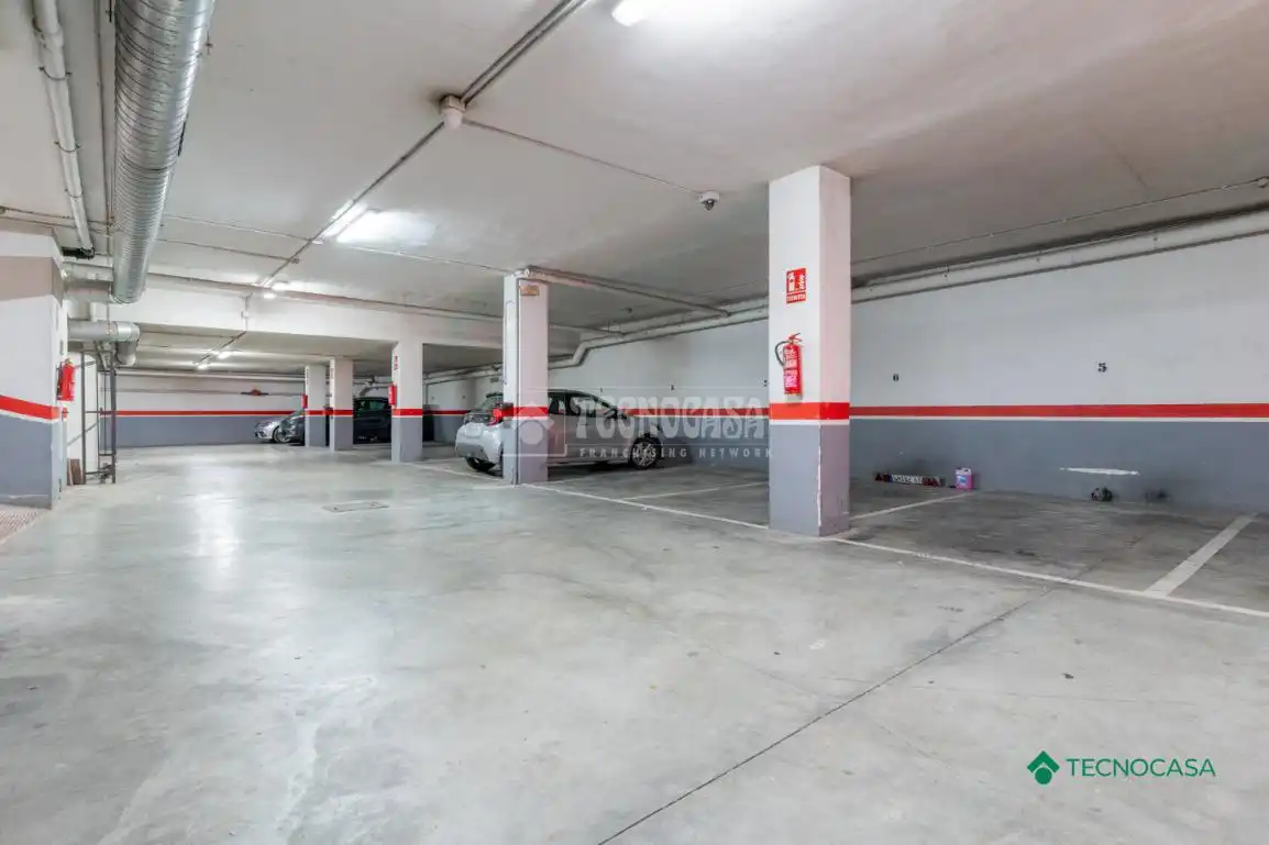 Parking of Flat for sale in Roquetas de Mar  with Furnished and Balcony