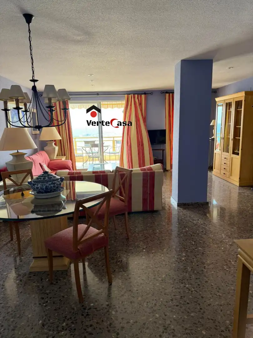 Apartament de lloguer en El Puig de Santa Maria amb Calefacció, Terrassa i Piscina comunitària