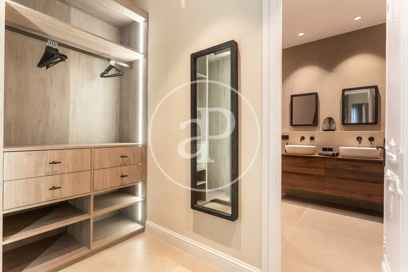 Flat for rent in Rambla de Catalunya, Dreta de l'Eixample