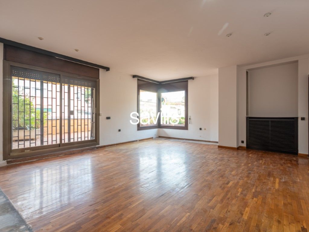 Sala d'estar de Àtic en venda en  Barcelona Capital amb Terrassa i Balcó