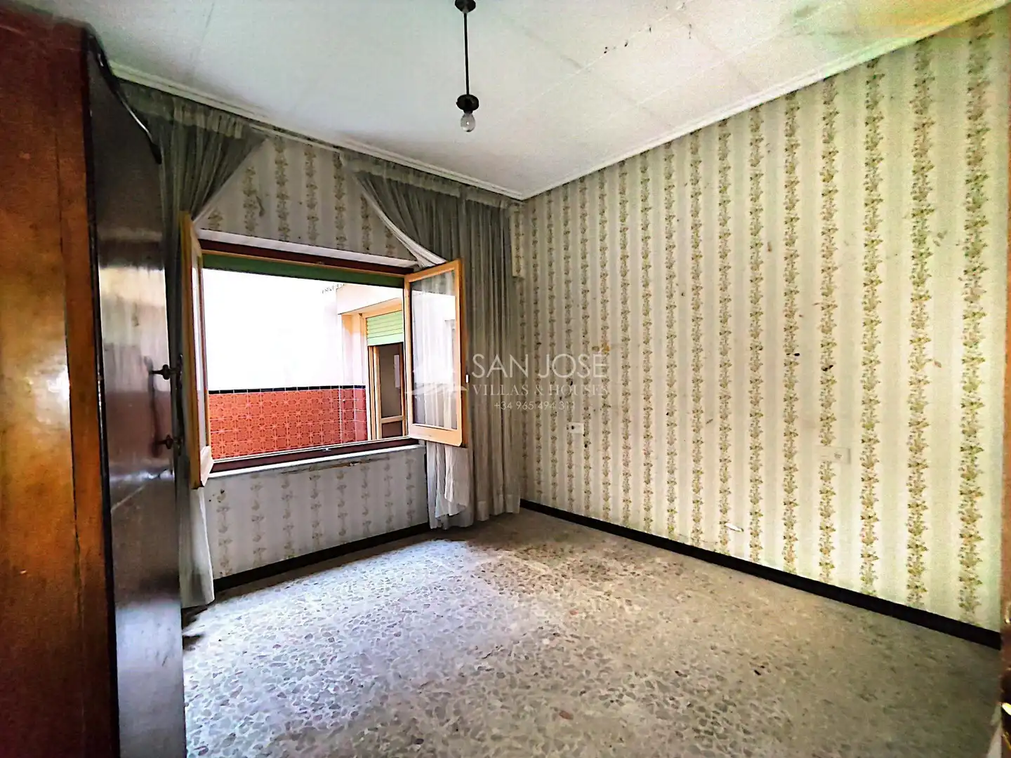 Dormitori de Casa o xalet en venda en La Romana amb Calefacció, Terrassa i Traster