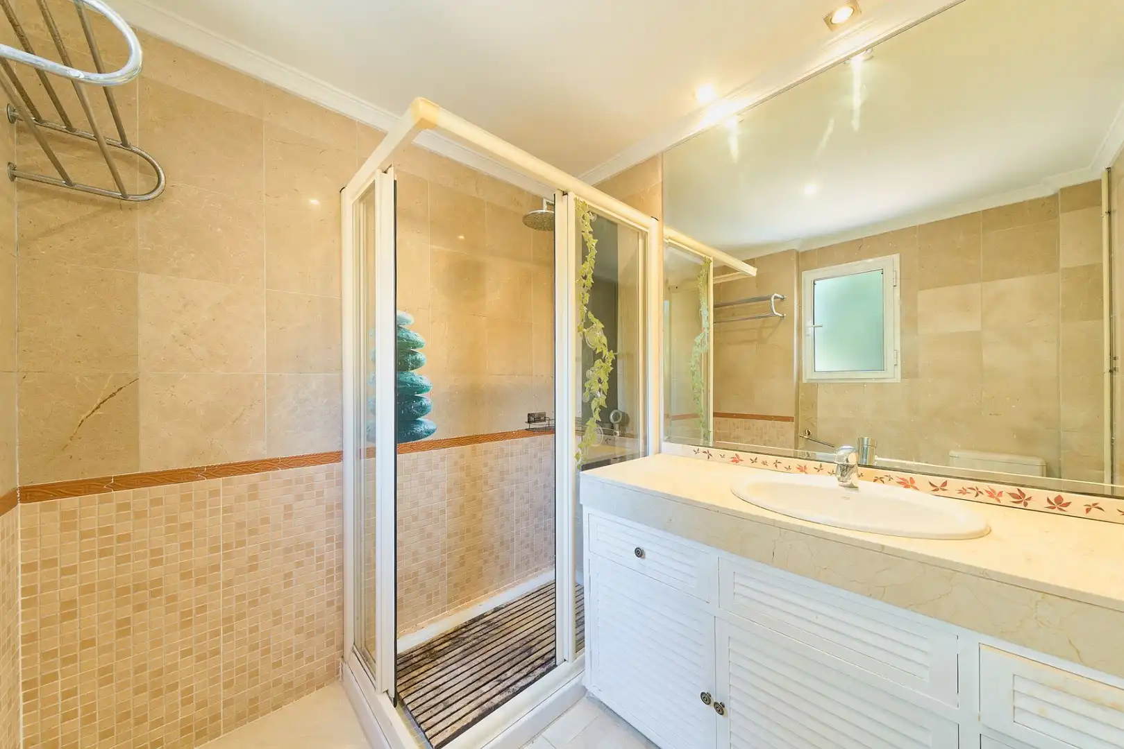 Baño de Piso en venta en Málaga con Aire acondicionado, Calefacción y Terraza