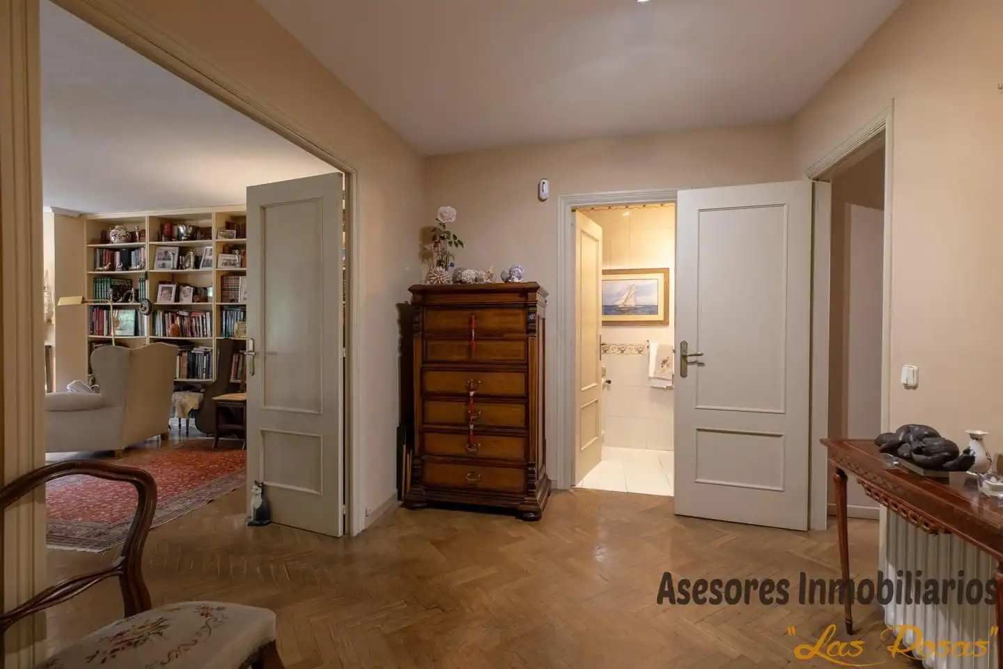 Einfamilien-Reihenhaus zum Verkauf in Madrid mit Klimaanlage, Heizung und Privatgarten