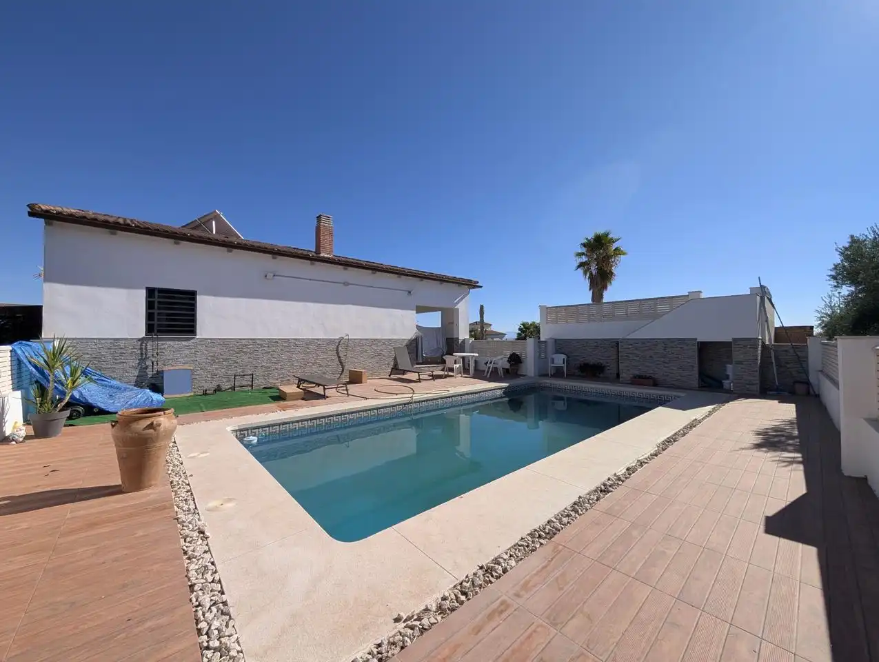 Casa rústica con piscina en venta en H, imagen 2