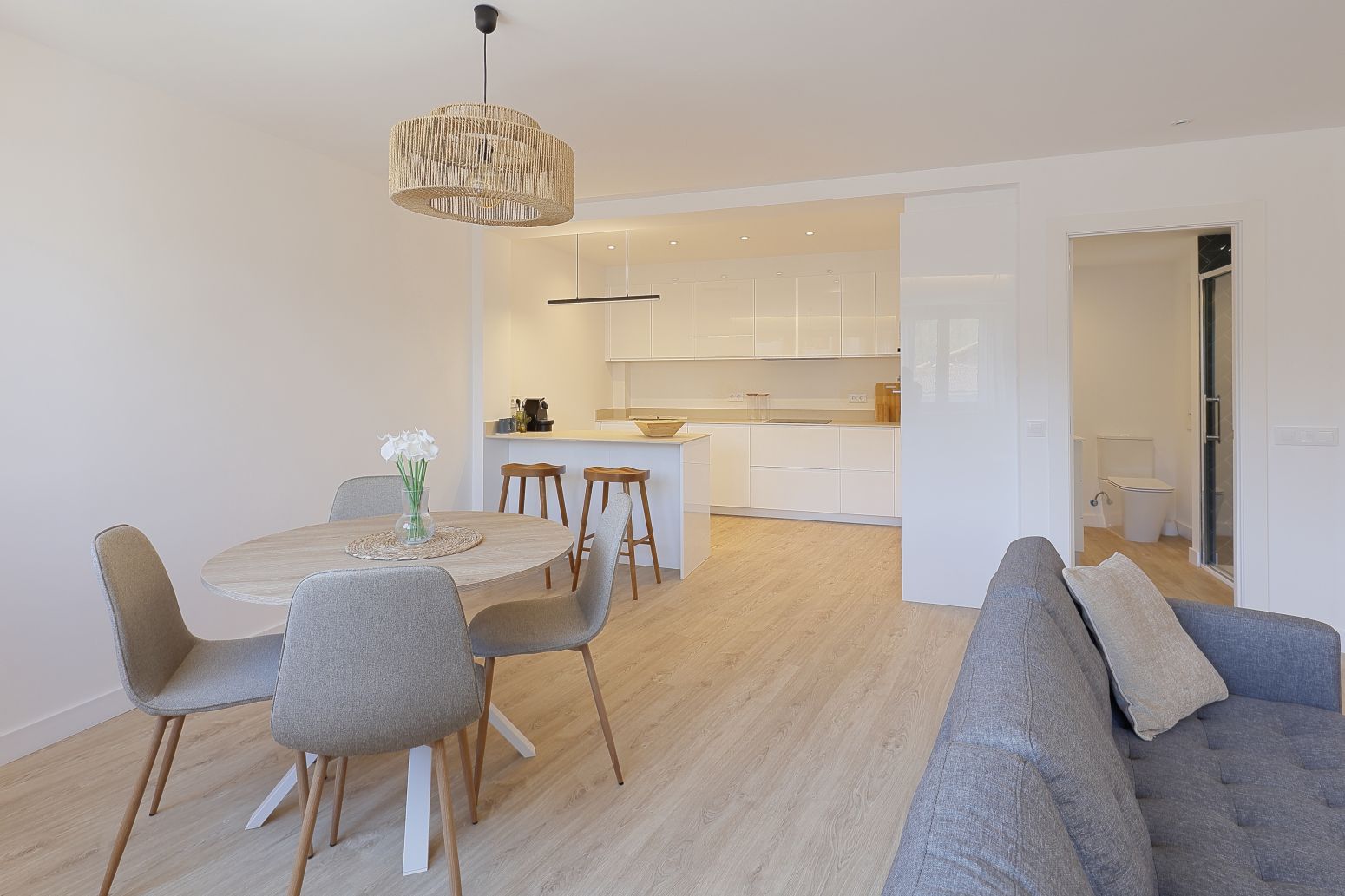 Dining room of Flat for sale in Oviedo   with Heating, Parquet flooring and Terrace