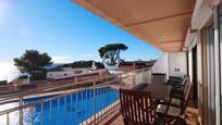 Piscina de Apartament en venda en Sant Feliu de Guíxols amb Terrassa i Piscina comunitària