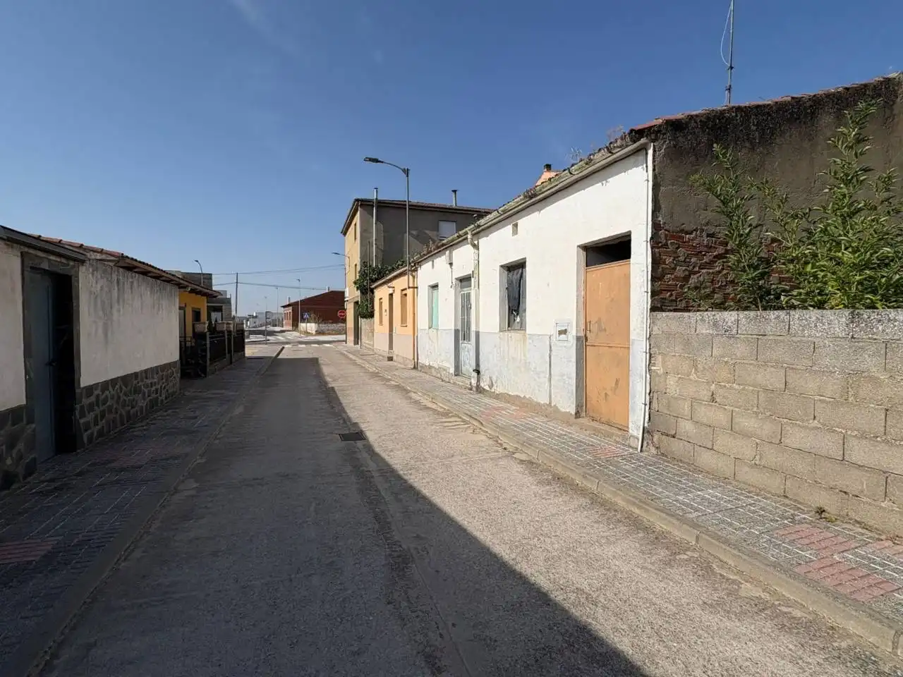 Casa amb jardí en venda a Calle Miño, imagen 2