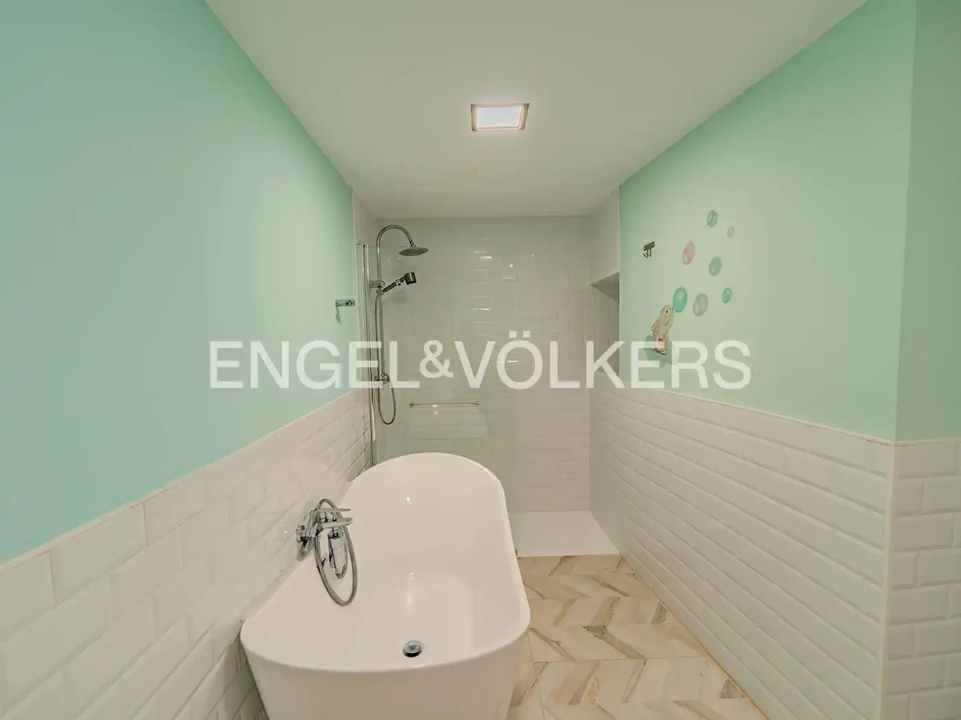 Baño de Piso en venta en El Campello con Aire acondicionado, Calefacción y Terraza
