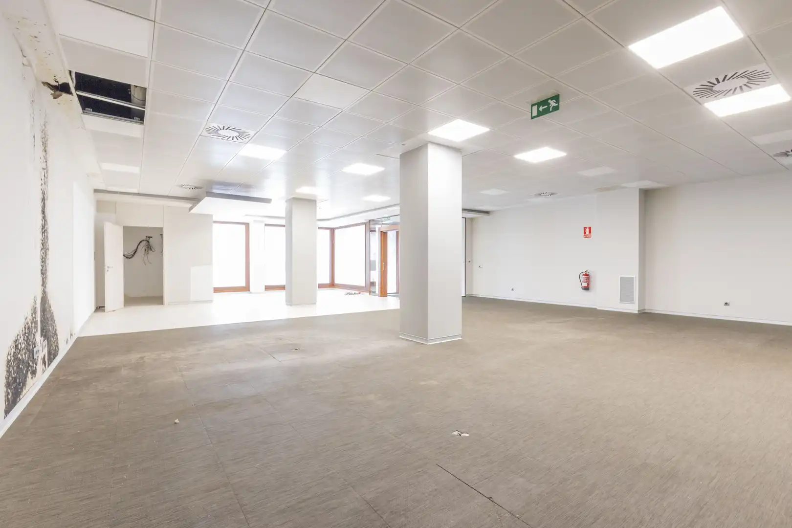 Local comercial en venda a Pl. del Charco, 6, imagen 14