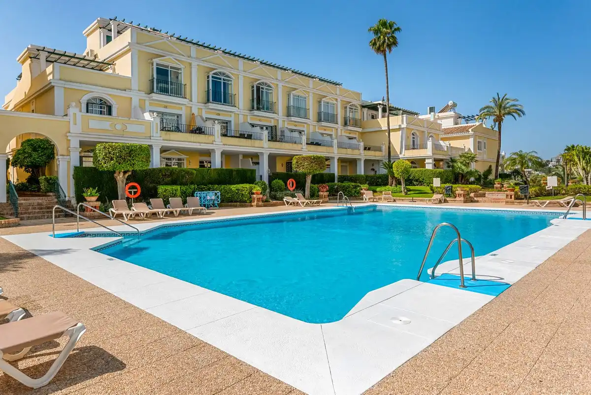 Apartamento con ascensor en venta en Nueva Andalucía, imagen 6