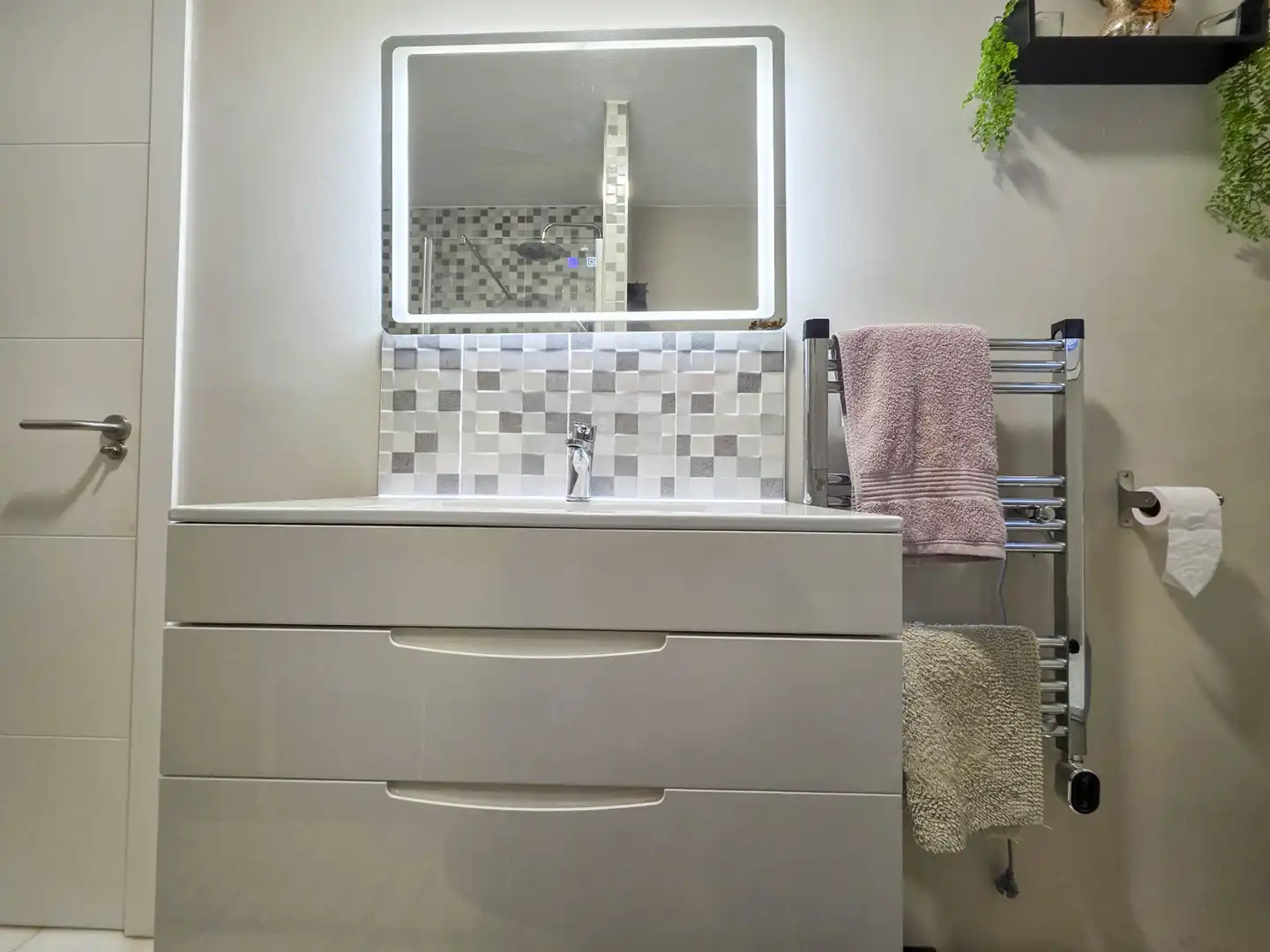 Bathroom of Houses for sale in Manilva  with Air Conditioner, Private garden and Terrace