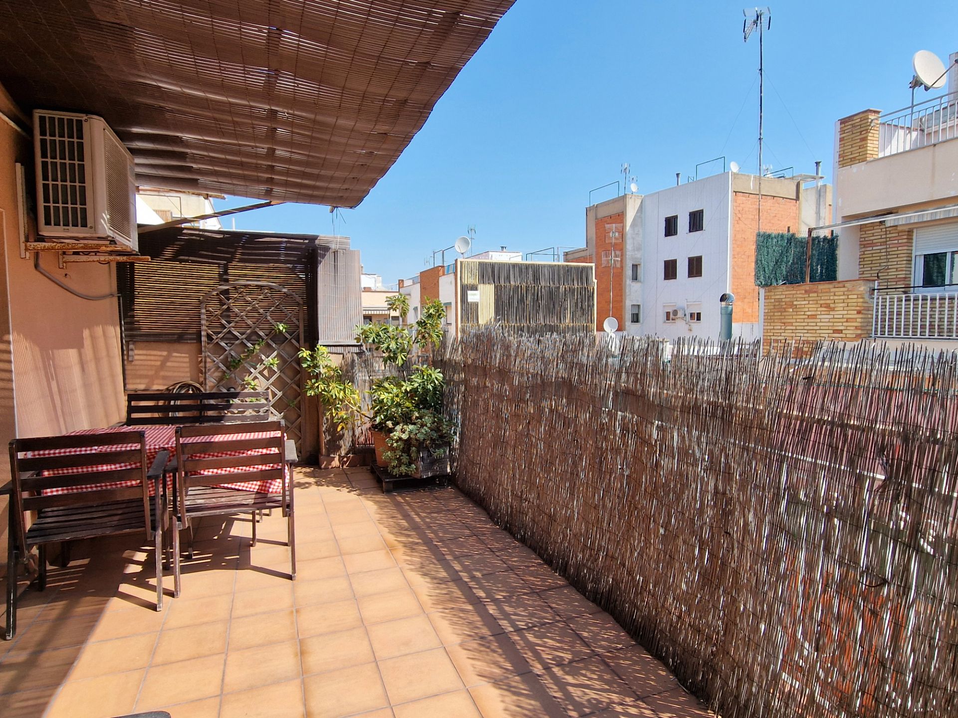 Terrassa de Àtic en venda en Vilanova i la Geltrú amb Aire condicionat, Calefacció i Parquet