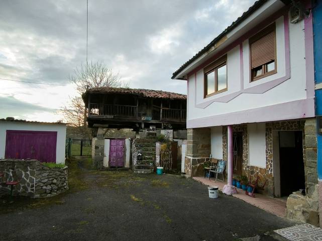 Casa adosada en Venta en Carbayin - Lieres - Valdesoto