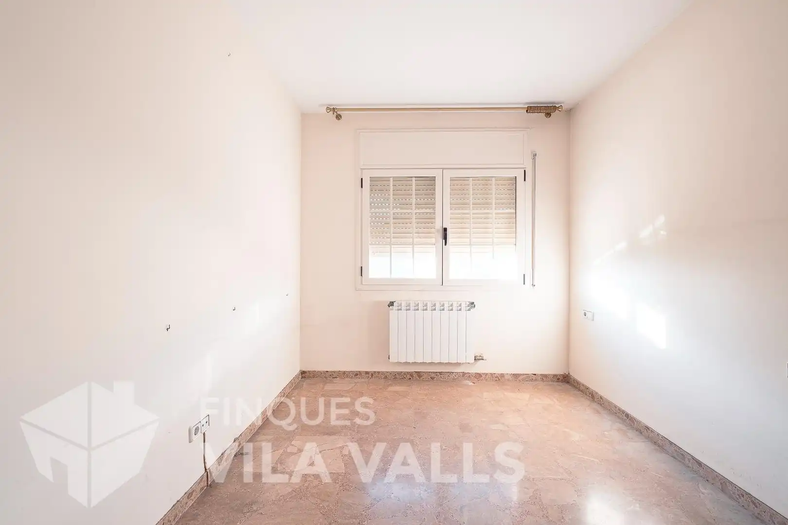 Xalet amb jardí en venda a Carrer C xiprer, imagen 15