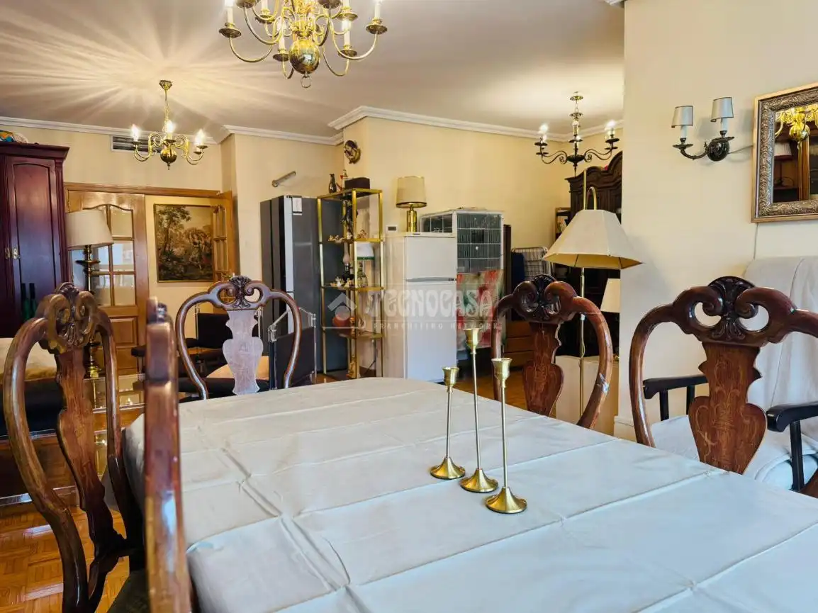 Comedor de Piso en venta en Madrid con Aire acondicionado y Parquet